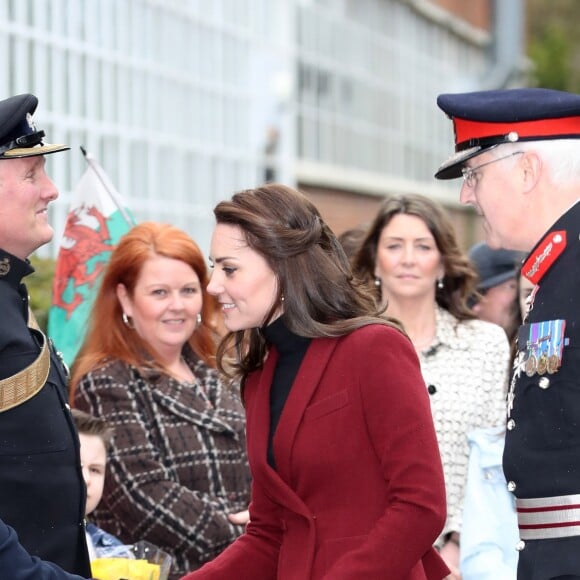 Kate Middleton, duchesse de Cambridge, arrive pour découvrir le programme MIST de l'association Action for Children, dont elle est la nouvelle marraine, le 22 février 2017 au Pays de Galles.