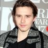 Brooklyn Beckham arrivant aux Brit Awards 2017 à Londres, le 22 février 2017.