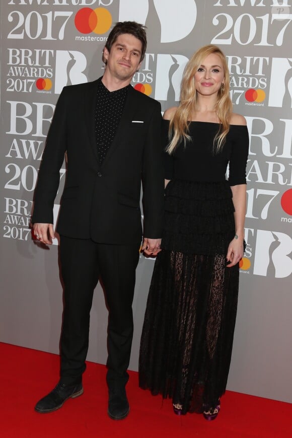 Jesse Wood et sa femme Fearne Cotton arrivant aux Brit Awards 2017 à Londres, le 22 février 2017