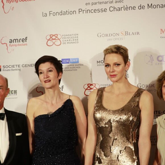 Riccardo Arvati, Agnès Falco, la Princesse Charlene de Monaco et Mireille Faugère - Photocall de la soirée de gala de L'AMREF Flying Doctors à Monaco le 24 février 2017.