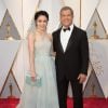 Rosalind Ross et son compagnon Mel Gibson à la 89ème cérémonie des Oscars au Hollywood & Highland Center à Hollywood, le 26 février 2017