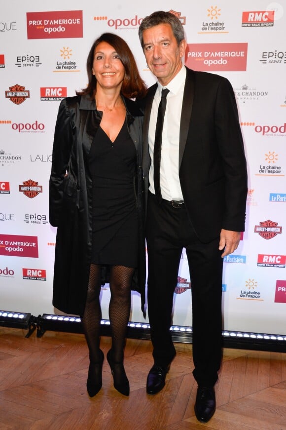 Michel Cymes avec sa femme lors du dîner de gala du 96ème Prix d'Amérique Opodo à l'hôtel Salomon de Rothschild à Paris, le 28 janvier 2017. © Guirec Coadic/Bestimage