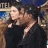 Kendall Jenner et A$AP Rocky entourés de leur groupe d'amis au marché aux Puces de Saint-Ouen le 22 janvier 2017