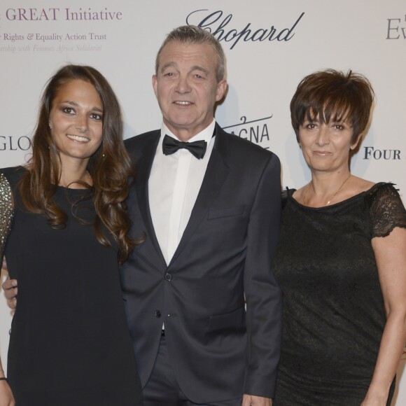 Pierre Lemarchal avec sa femme Laurence et sa fille Leslie - 4eme edition du "Global Gift Gala", copresidee par Eva Longoria et presentee par Nikos Aliagas, au George V a Paris le 13 mai 2013.