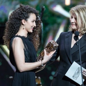Oulaya Amamra ( Robe Dior - César du meilleur espoir féminin pour le film "Divines") et Nicole Garcia - 42ème cérémonie des César à la salle Pleyel à Paris le 24 février 2017.