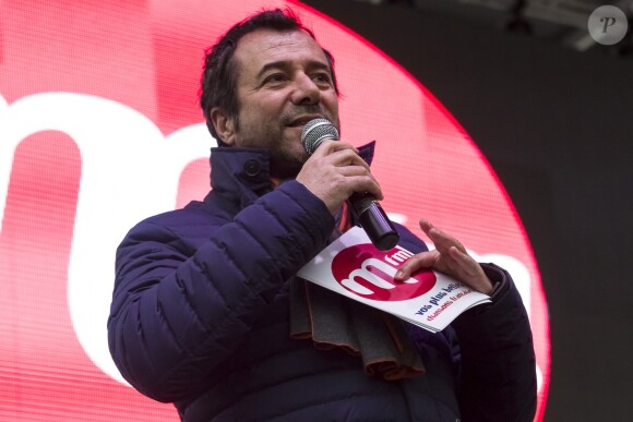 Bernard Montiel lors du concert MFM Radio Live, place de la République à Lyon, le 3 mars 2017