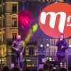 David Ban, Damien Sargue et Victoria ( Les 3 Mousquetaires) lors du concert MFM Radio Live, place de la République à Lyon, le 3 mars 2017.