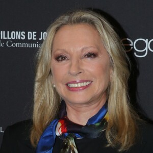 Véronique Sanson à la press Room de la 11ème cérémonie des Globes de Cristal au Lido à Paris le 30 janvier 2017. © CVS / Bestimage