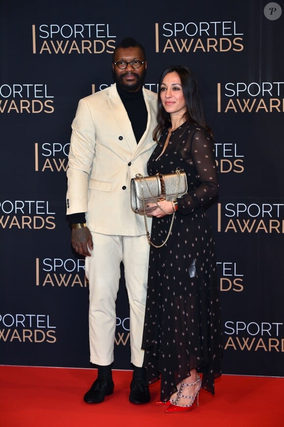 Djibril Cissé et sa compagne Marie-Cécile Lenzini - Cérémonie des Sportel Awards qui récompense les plus vidéos de sport et les plus beaux ouvrages illustrés par le sport, à Monaco, le 25 octobre 2016.