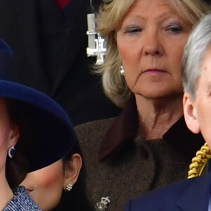 Kate Middleton, duchesse de Cambridge, au côté de Philip Hammond lors de l'inauguration le 9 mars 2017 à Londres d'un mémorial rendant hommage aux services rendus au péril de leur vie par les personnels de l'armée britannique et les civils de la Défense lors de la Guerre du Golfe et des conflits armés en Irak et en Afghanistan.
