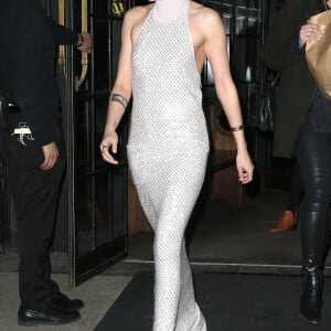 Kristen Stewart à la sortie de l'hôtel Bowery à New York, le 9 mars 2017