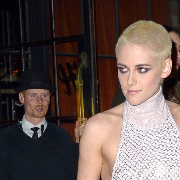 Kristen Stewart à la sortie de l'hôtel Bowery à New York, le 9 mars 2017