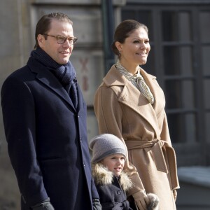 Le prince Daniel de Suède, la princesse Estelle et la princesse Victoria - Céremonie en l'honneur de la princesse Victoria de Suède le jour de la Sainte Victoria au palais Royal à Stockholm le 12 mars 2017.