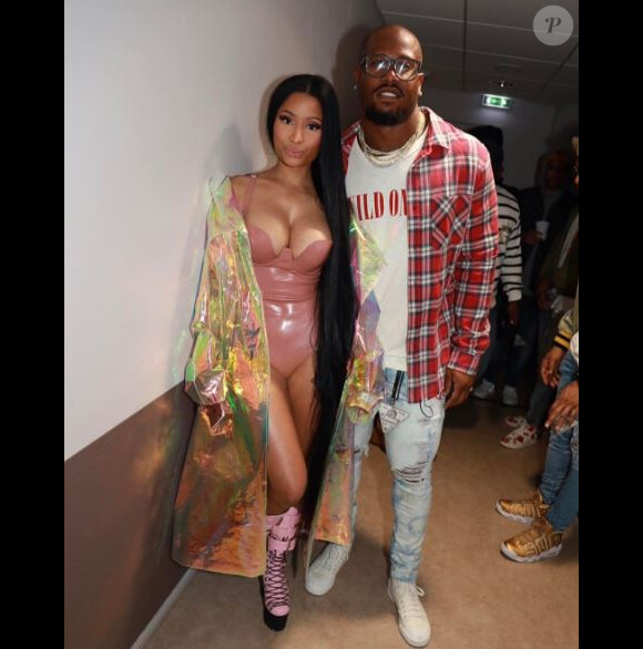 Nicki Minaj dans les coulisses du concert de Drake à l'AccorHotels Arena, à Paris, le 12 mars 2017.