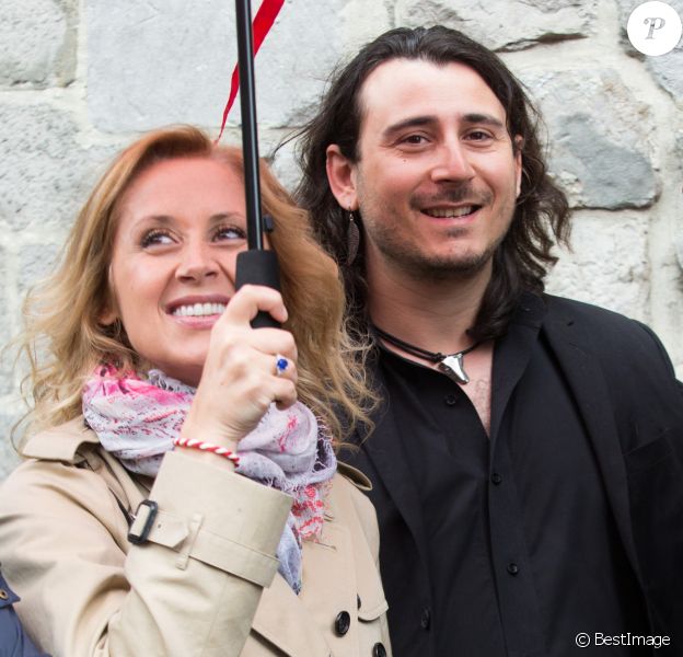 Lara Fabian et son mari Gabriel Di Giorgio assistent à la ducasse de Mons en Belgique. Le 22 mai 2016