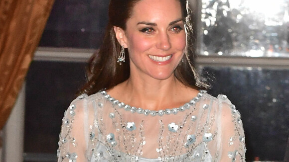Kate Middleton : Deux robes pour son 1er gala à Paris, elle fait sensation