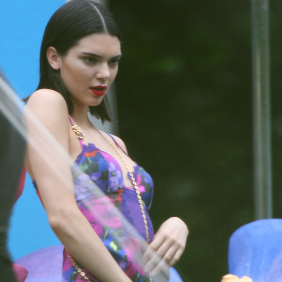 Kendall Jenner pose en lingerie lors d'une séance photo à Miami le 12 mars 2017.