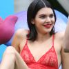 Kendall Jenner pose en lingerie lors d'une séance photo à Miami le 12 mars 2017.