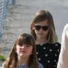 Jennifer Garner emmène ses filles Violet et Seraphina Affleck jouer au football à Beverly Hills, le 18 mars 2017