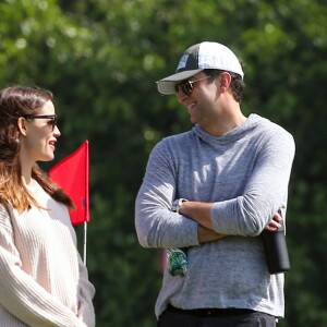 Jennifer Garner emmène ses filles Violet et Seraphina Affleck jouer au football à Beverly Hills, le 18 mars 2017