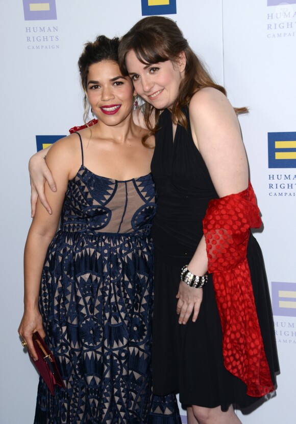 America Ferrera et Lena Dunham à la soirée Human Rights Campaign au JW Marriott à Los Angeles, le 18 mars 2017 © Chris Delmas/Bestimage
