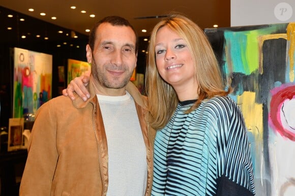 Zinedine Soualem et sa compagne Caroline Faindt lors de la soirée des "Femmes de talent" à la boutique Apostrophe à Paris, France, le 21 mars 2017.