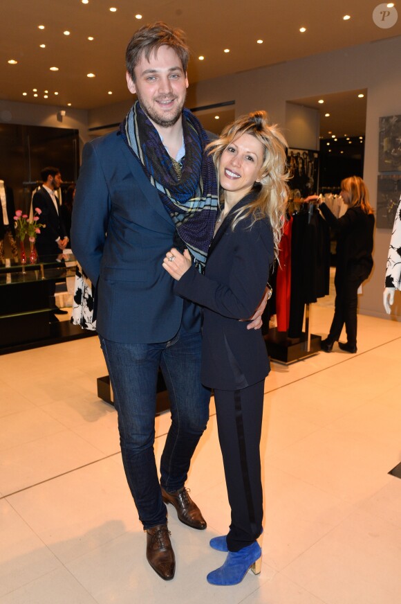 Tristane Banon et son compagnon Pierre Lefèvre lors de la soirée des "Femmes de talent" à la boutique Apostrophe à Paris, France, le 21 mars 2017.
