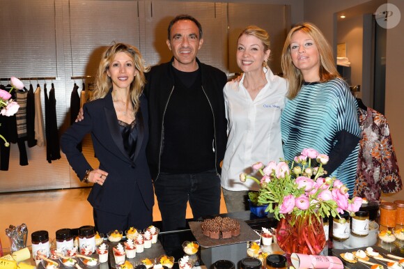 Tristane Banon, Nikos Aliagas, Claire Verneil et Caroline Faindt lors de la soirée des "Femmes de talent" à la boutique Apostrophe à Paris, France, le 21 mars 2017.