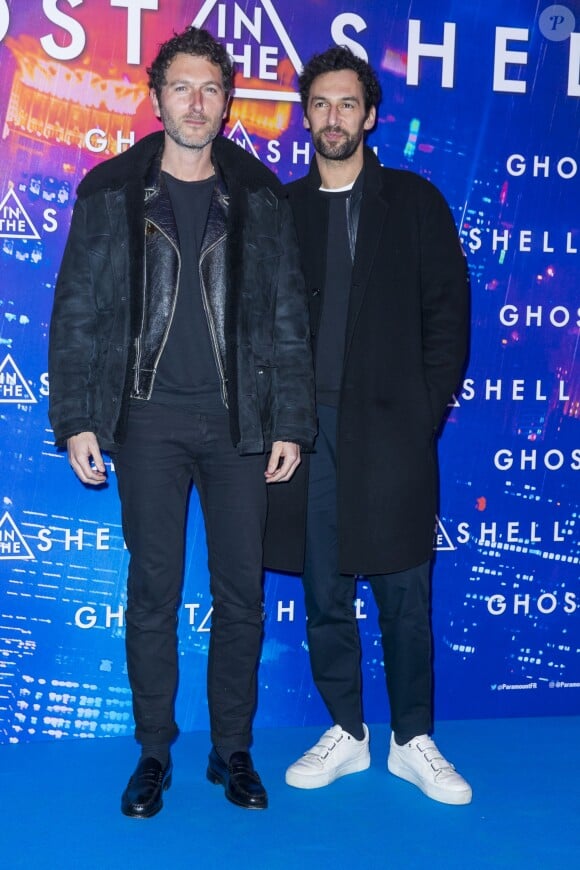 Simon Buret et Olivier Coursier du groupe Aaron - Avant-première du film "Ghost in the Shell" au Grand Rex à Paris, le 21 mars 2017. © Olivier Borde/Bestimage