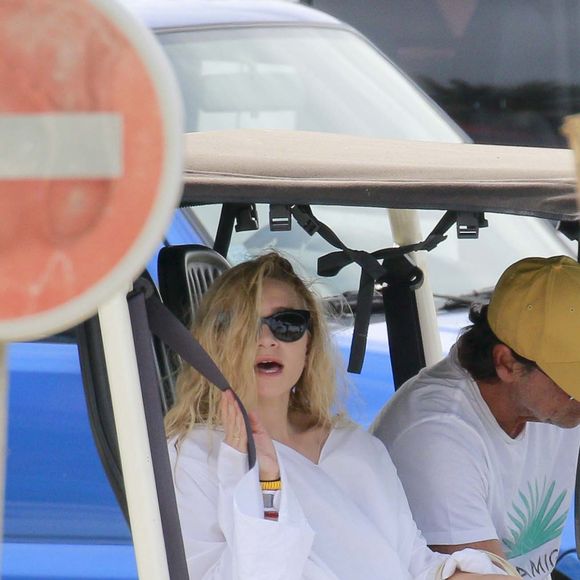 Ashley Olsen et Richard Sachs passent le weekend ensemble à Saint Barthélemey dans la villa de Richard le 27 novembre 2016.