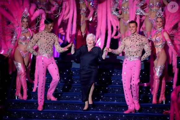 Exclusif - Line Renaud - "Tous au Moulin Rouge pour le sidaction" au Moulin Rouge à Paris le 20 mars 2017. L'émission sera diffusée sur France 2 le samedi 25 mars à 21h00. © Cyril Moreau - Dominique Jacovides / Bestimage