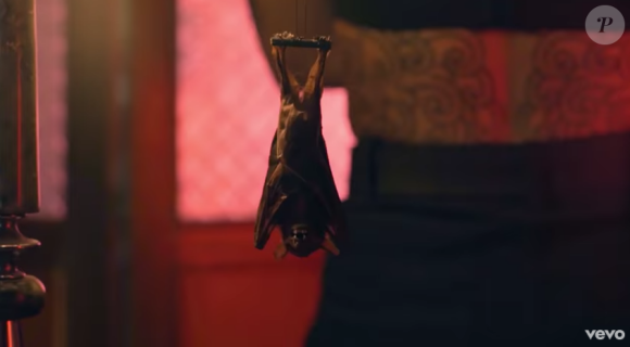 Iggy Azalea dans son nouveau clip, "Mo Bounce", sorti le 24 mars 2017