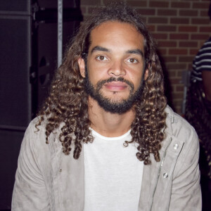 Joakim Noah Front au défilé de mode DKNY collection Printemps-Eté 2017 à The Highline lors de la Fashion week à New York, le 12 septembre 2016 © Rahav Segev via Zuma/Bestimage