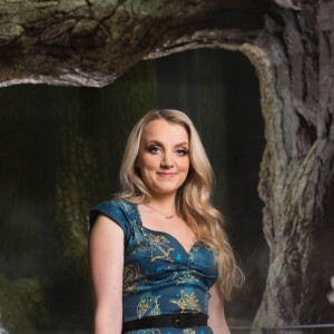 Evanna Lynch, qui joue Luna Lovegood dans la saga, lors de la preview de la Forêt Interdite dans le Warner Bros. Studio Tour London - The Making of Harry Potter, près de Londres, le 8 mars 2017.
