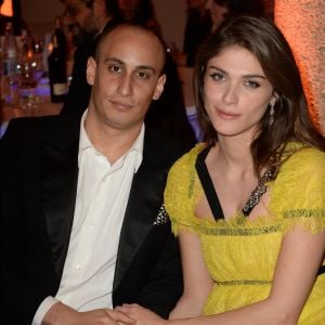 Elisa Sednaoui enceinte et son mari Alex Dellal - Soirée de l'E. Sednaoui Foundation et du groupe "Yoox Net-a-Porter" à Milan, le 28 mars 2017.