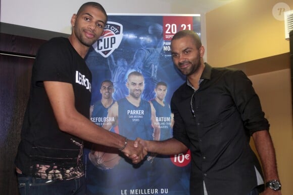 Conférence de presse de Tony Parker, en présence de Nicolas Batum, à Montpellier pour le 1 er Appart City Cup - le 19 septembre 2014.