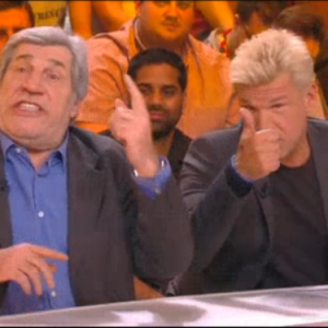 Jean-Pierre et Benjamin Castaldi dans "TPMP : La grande rassrah 2", le 30 mars 2017 sur C8.