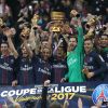 Les joueurs du PSG célébrant leur victoire (4-1) à l'issue de la finale de la Coupe de la Ligue 2017 contre l'AS Monaco au Parc OL à Lyon, le 1er avril 2017. © Cyril Moreau/Bestimage