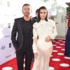 Mert Alas et Kim Kardashian - 3ème édition des Daily Front Row's Fashion Los Angeles Awards à l'hôtel Sunset Tower à West Hollywood, le 2 avril 2017.