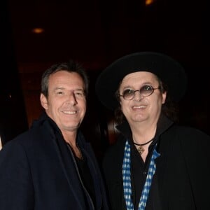 Exclusif - Jean-Luc Reichmann et Marc Veyrat lors de la soirée d'inauguration (cocktail dînatoire) du nouveau restaurant, méditerranéen, de la salle Pleyel, le Noto, à Paris, France, le 29 mars 2017. Benjamin Patou et Cyril Colbeau-Justin ont su s'entourer des meilleurs pour Noto. L'architecte L. Gonzalez et l'instigateur du projet B. Patou ont entrecroisé leurs inspirations et leurs imaginaires pour créer Noto. Au piano, le chef P. Charvet. © Rachid Bellak/Bestimage