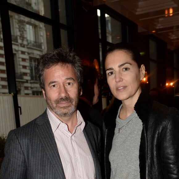 Exclusif - Gilles de Poix et sa femme Manuela lors de la soirée d'inauguration (cocktail dînatoire) du nouveau restaurant, méditerranéen, de la salle Pleyel, le Noto, à Paris, France, le 29 mars 2017. Benjamin Patou et Cyril Colbeau-Justin ont su s'entourer des meilleurs pour Noto. L'architecte L. Gonzalez et l'instigateur du projet B. Patou ont entrecroisé leurs inspirations et leurs imaginaires pour créer Noto. Au piano, le chef P. Charvet. © Rachid Bellak/Bestimage