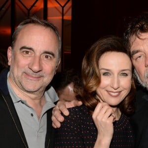 Exclusif - Antoine Duléry, Elsa Zylberstein et Olivier Marchal lors de la soirée d'inauguration (cocktail dînatoire) du nouveau restaurant, méditerranéen, de la salle Pleyel, le Noto, à Paris, France, le 29 mars 2017. Benjamin Patou et Cyril Colbeau-Justin ont su s'entourer des meilleurs pour Noto. L'architecte L. Gonzalez et l'instigateur du projet B. Patou ont entrecroisé leurs inspirations et leurs imaginaires pour créer Noto. Au piano, le chef P. Charvet. © Rachid Bellak/Bestimage