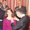 S.A.R. la princesse Marie de Danemark s'est vu remettre vendredi 7 avril 2017 les insignes de Grand officier dans l'ordre de la Légion d'honneur par l'ambassadeur de France au Danemark, François Zimeray, au cours d'une cérémonie à l'ambassade à Copenhague. Le prince Joachim, époux de la princesse, et le prince Henrik, mari (lui-même d'origine française) de la reine Margrethe II, étaient présents (ici en arrière-plan). Photo produite avec l'aimable autorisation de l'ambassade de France au Danemark. © Ambassade de France au Danemark