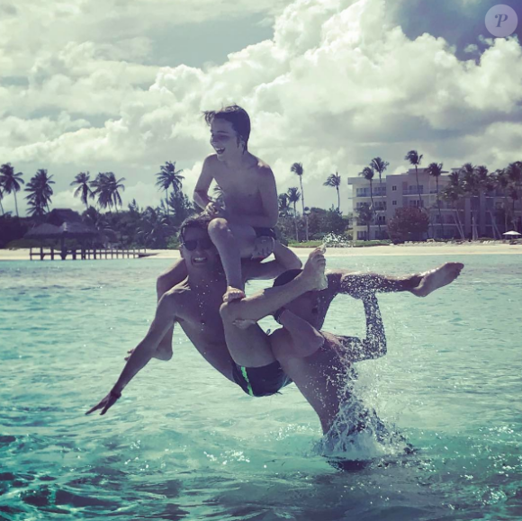 Julien Castaldi en vacances avec sa mère et son frère à Punta Cana en République domincaine. Avril 2017.