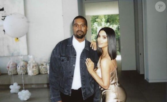 Photo de Kanye West et Kim Kardashian. Avril 2017.