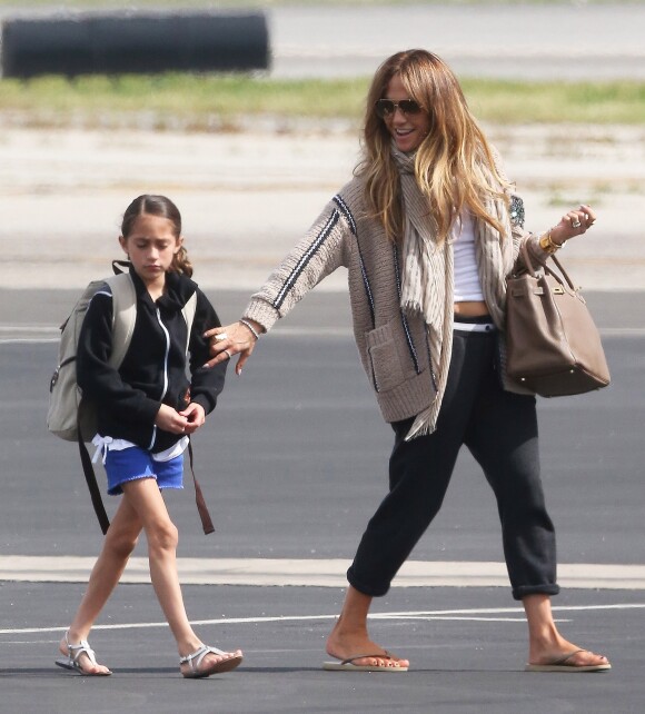 Jennifer Lopez avec sa fille Emme à Los Angeles le 10 mars 2017.