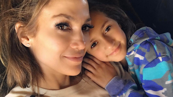 Jennifer Lopez et Alex Rodriguez in love : Leurs filles sont de vrais sosies !