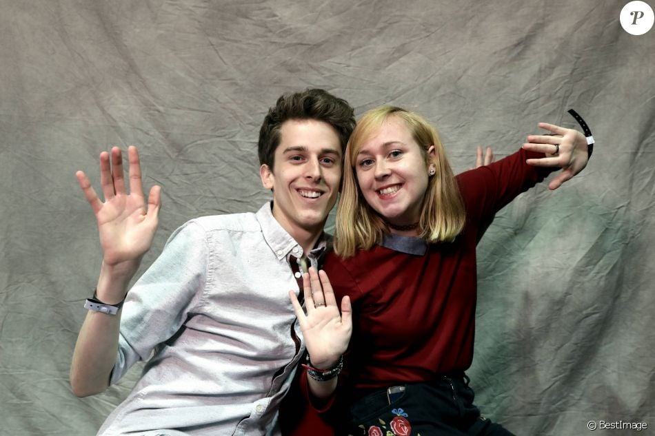 Le Monde à L Envers Mariage Exclusif - Prix Spécial - No Web No Blog - Le Monde à l'envers - Studio