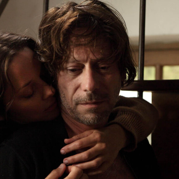 Marion Cotillard et Mathieu Amalric dans les Fantômes d'Ismaël.