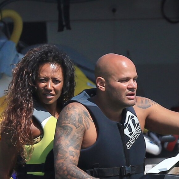 Melanie Brown (Mel B) et son mari Stephen Belafonte en vacances sur un yacht avec des amis à Ibiza le 3 Juillet 2016.